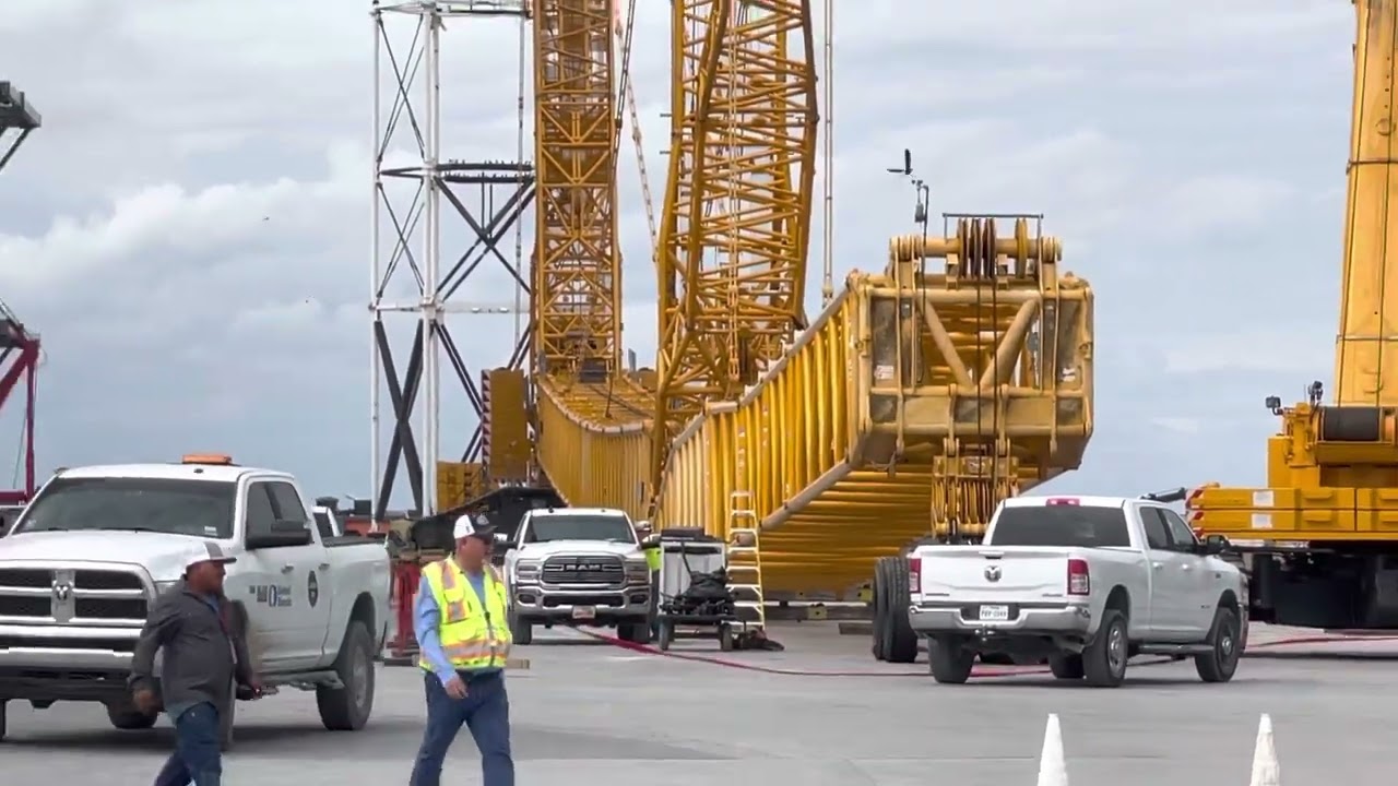 12:45pm Main Gate, Buckner 11000 Crane Boom Additions March 3, 2022 Starbase SpaceX Build Site, OCSC