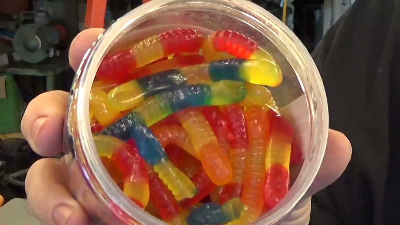 PawPaw Reviews Sugar Free CBD Gummy Worms from Happy Hemp