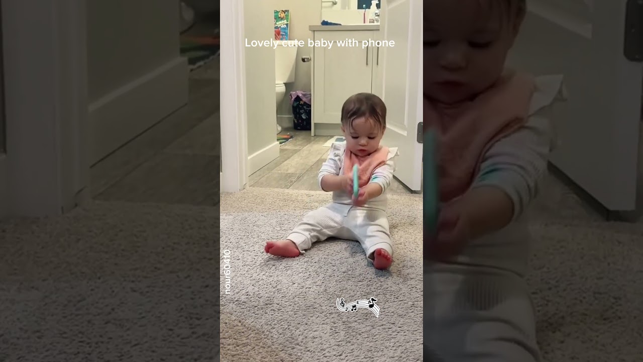 Lovely cute baby with phone 🤳 Happy Babies Kidz View 💕 #happybabieskidzview