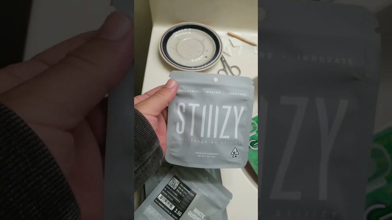 Stiiizy Grey Mylar – White Gusherz